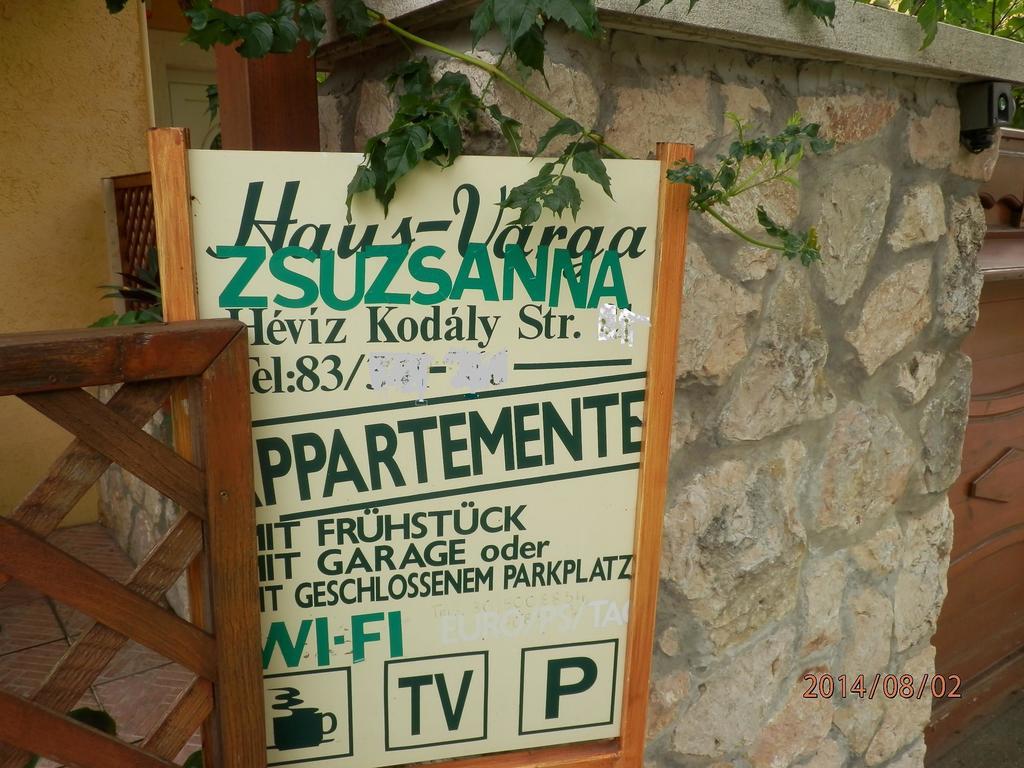 Отель Zsuzsanna Haz Хевиз Номер фото